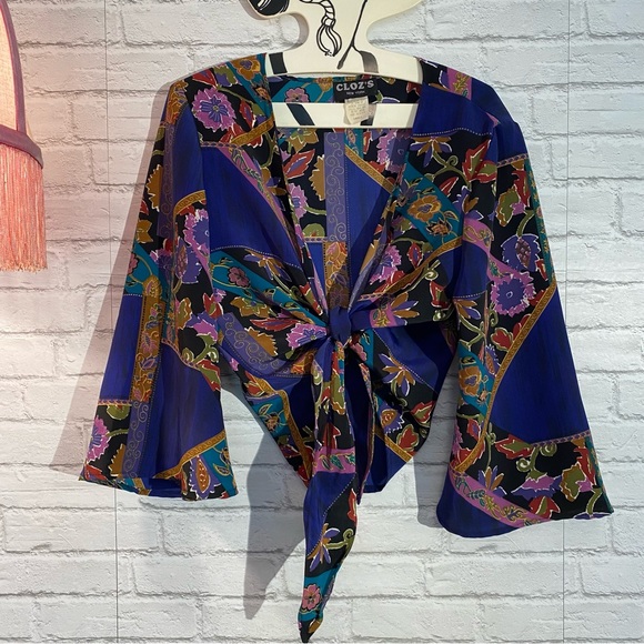 🎈SOLD 🎈VINTAGE Wrap Top CLOZ’S New York Flowers Black Tie Front SMALL - Picture 2 of 11